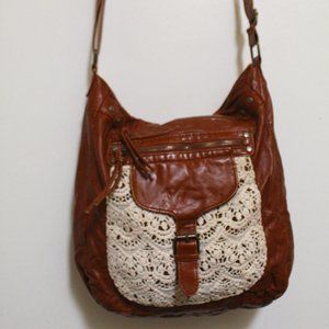 Summer's leather crossbody